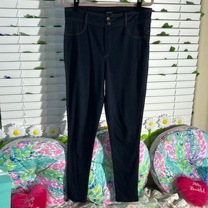Rozas stretchy dark navy jeans look jeggings